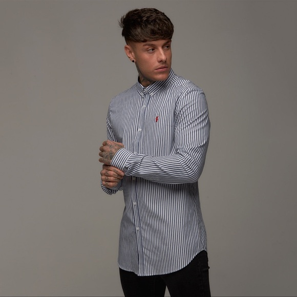 Father and Sons size small Classic fit - Picture 1 of 3